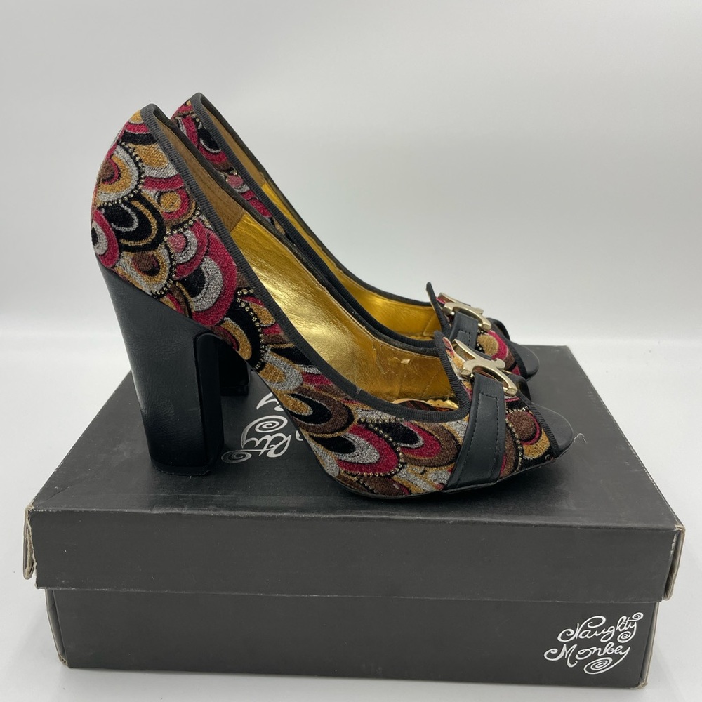 Naughty Monkey Women’s Suede Heels Size 9.5M